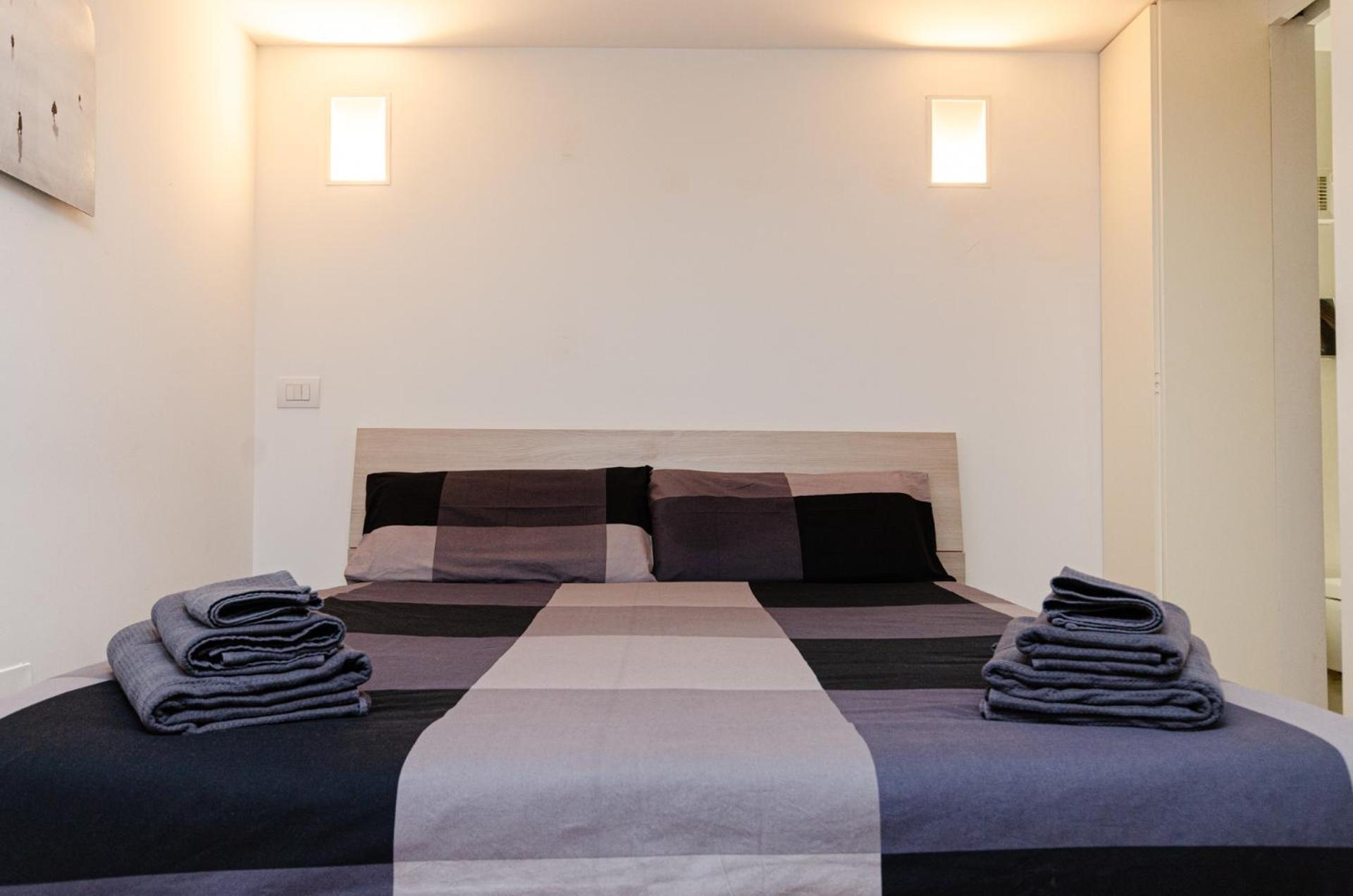Vivimihome Loft Su Due Livelli Con Terrazzo Mailand Exterior foto